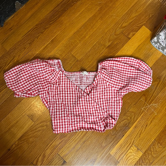 Sim & Sam | Tops | Sim Sam Red Gingham Style Cropped Top With Puff ...